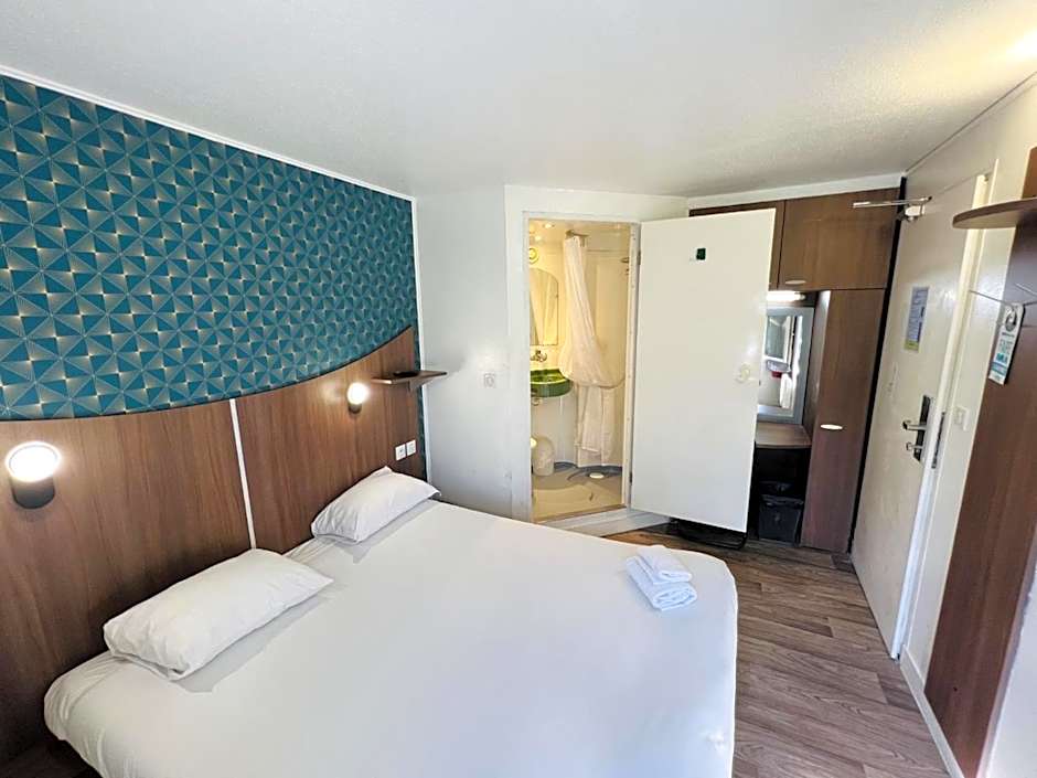 Kyriad Direct Val de Reuil