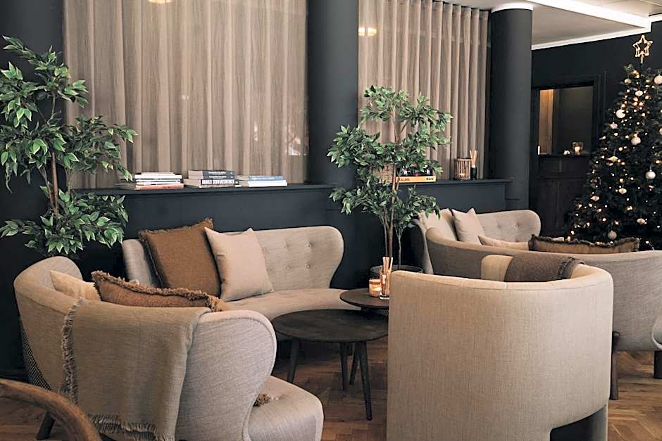 Hotel Maritime
