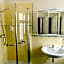 Landhotel Airport-Inn
