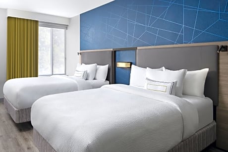 Executive Two Queen Suite, Suite, 2 Queen, Sofa bed, Trundle bed