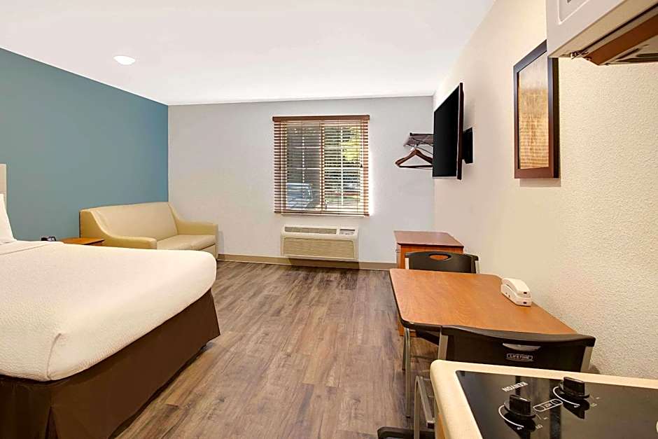 WoodSpring Suites Charlotte Shelby