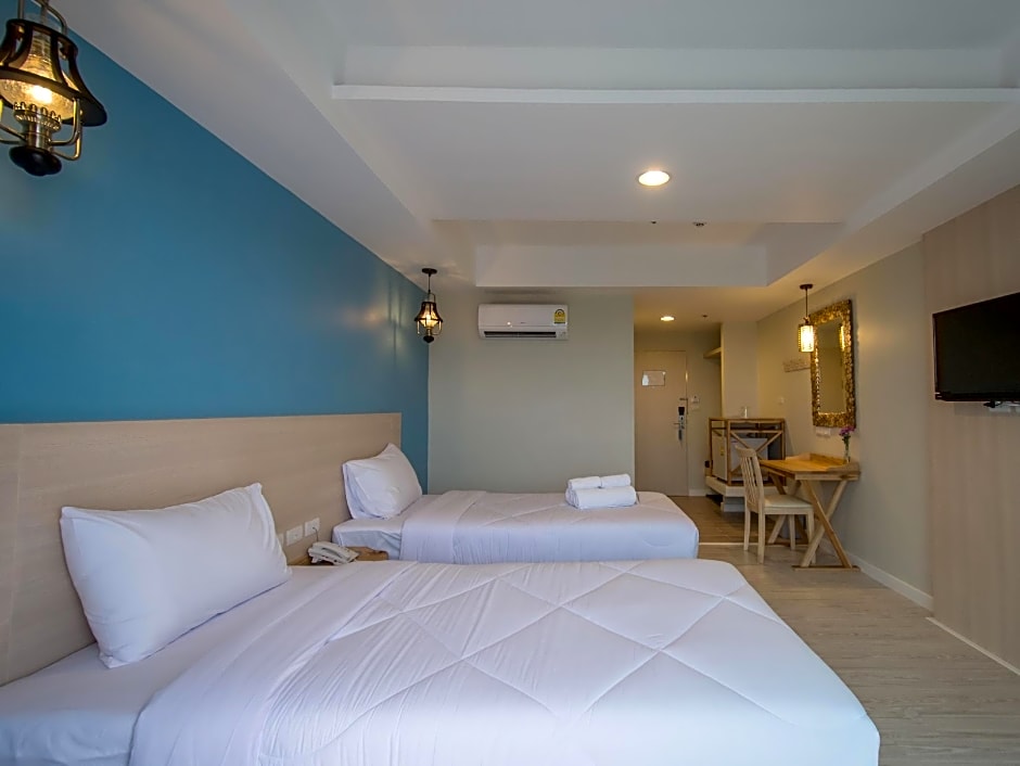 Prachuap Grand Hotel