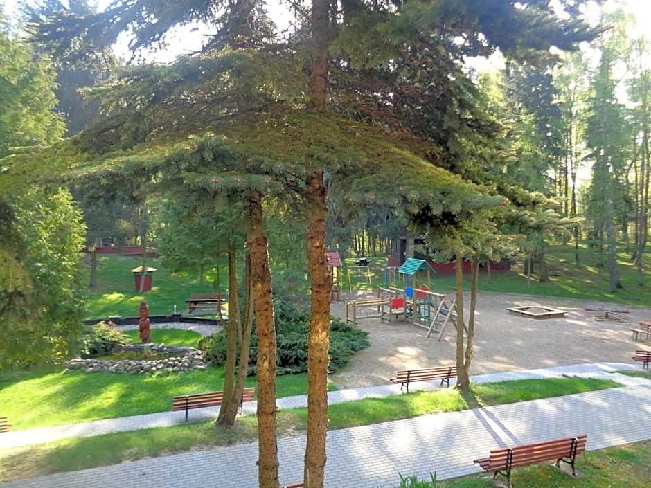 OW Inter Piast Kalbornia - z własną plażą z kąpieliskiem i przystanią