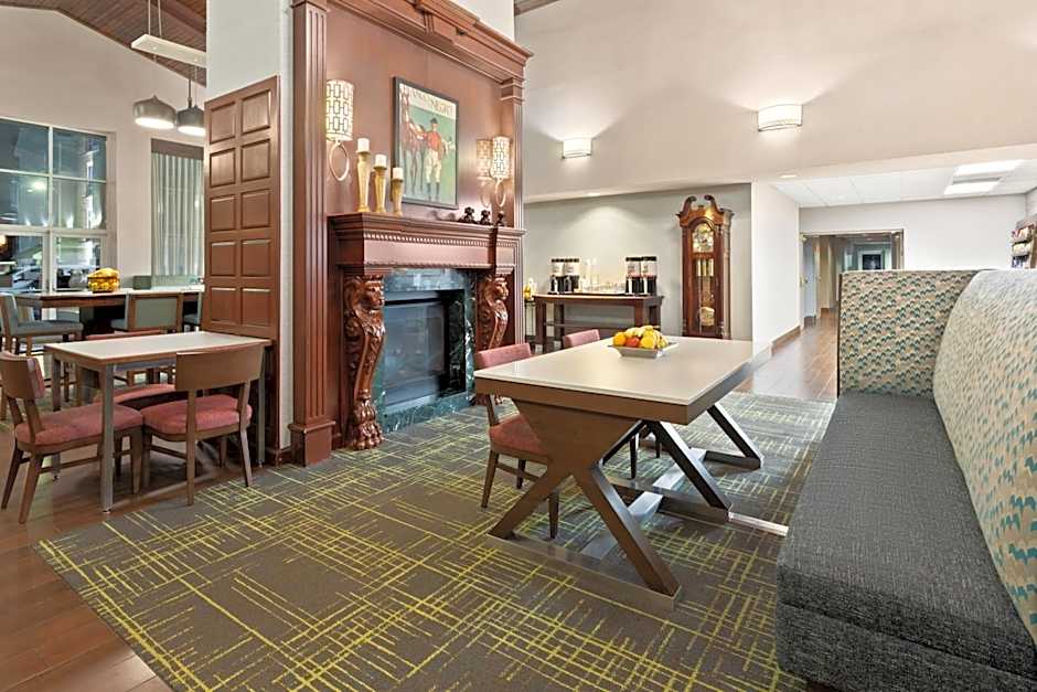 Hampton Inn By Hilton & Suites Scottsburg
