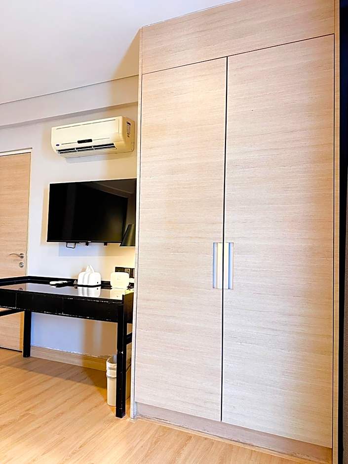 Straits Suite by C Homestay Malacca