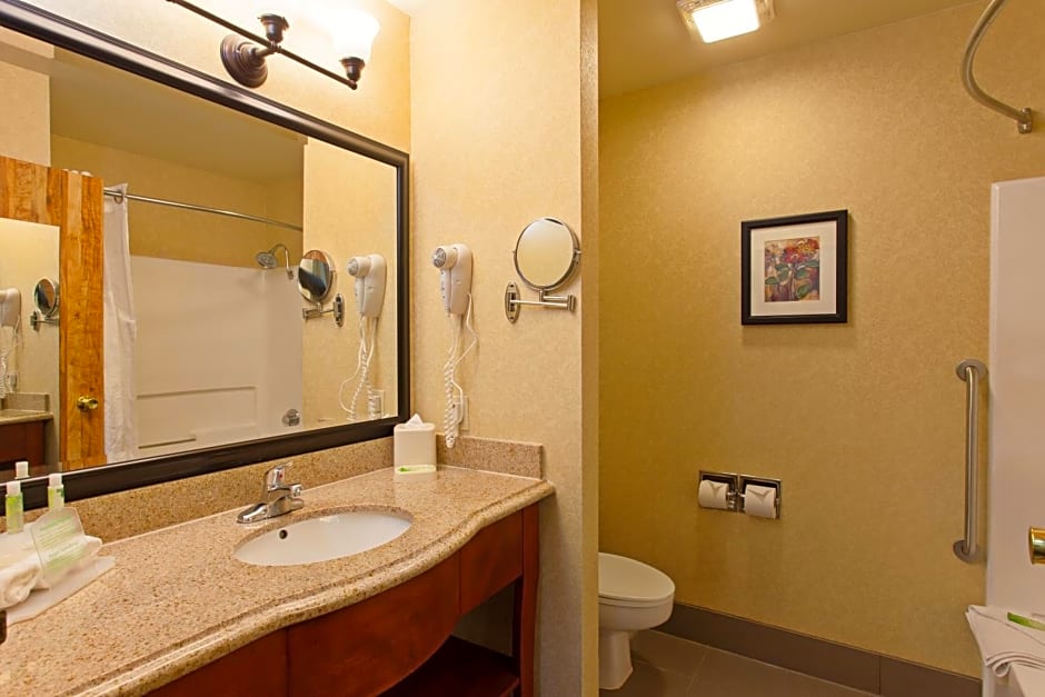 Holiday Inn Express Temecula