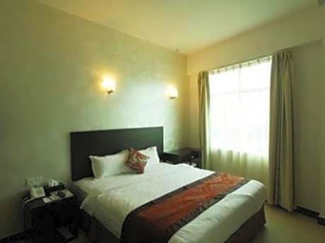 King Room - Non-Smoking