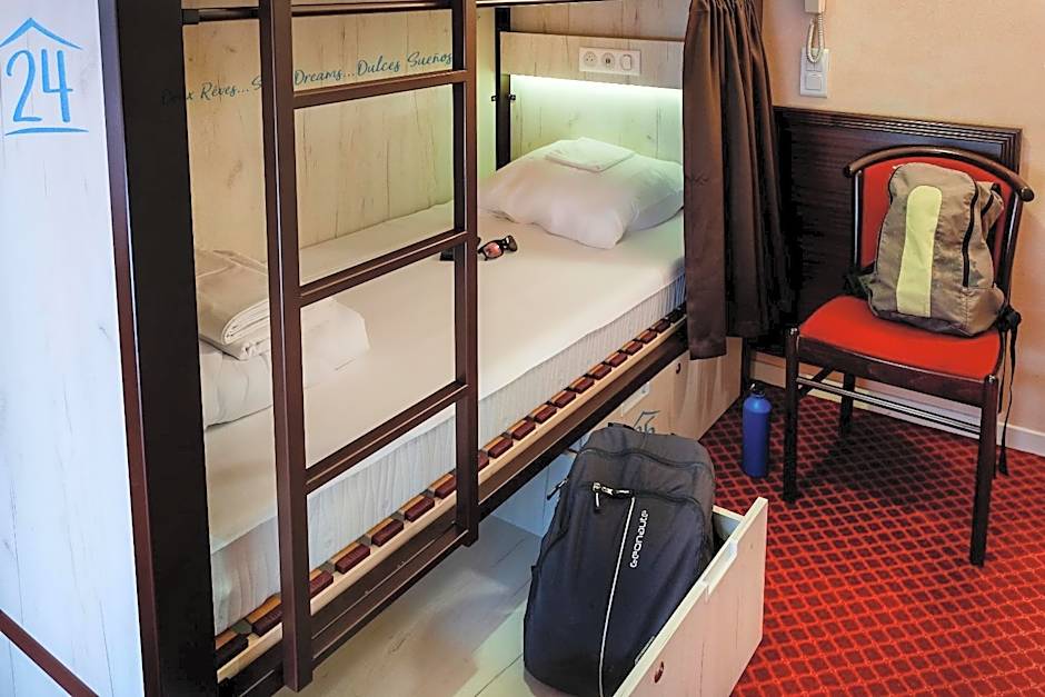 Rosalita Hostel