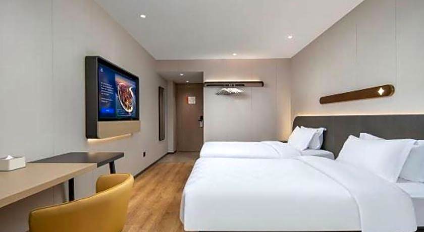 Jinjiang Inn Zhuhai Xiangzhou Qinglv Middle Road Theater