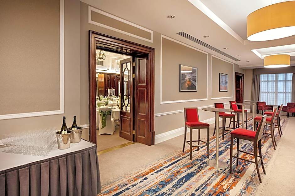 Leonardo Hotel Cardiff