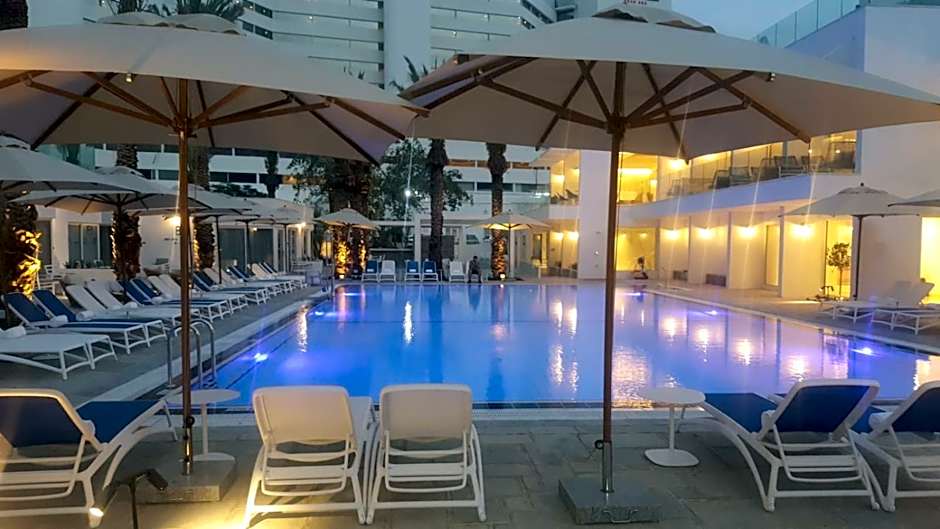 Milos Hotel Dead Sea