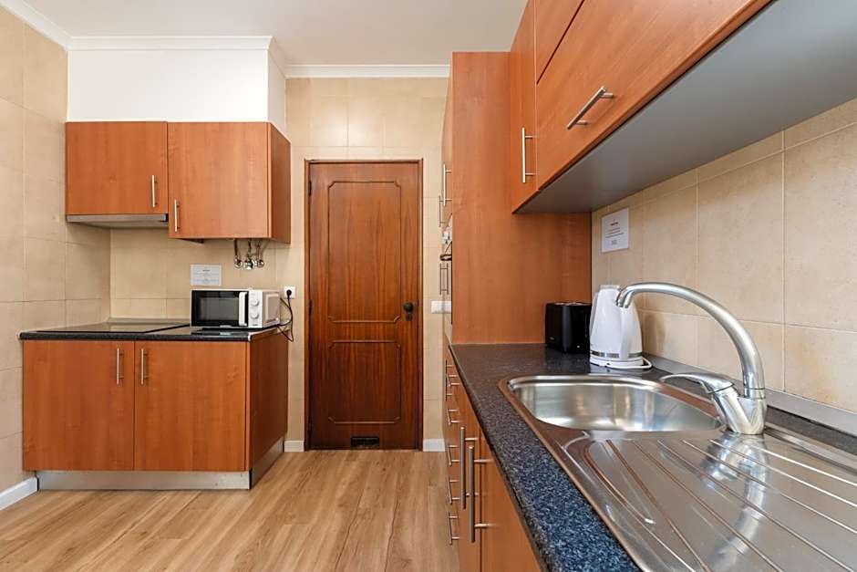 Torres Mira Praia by Garvetur