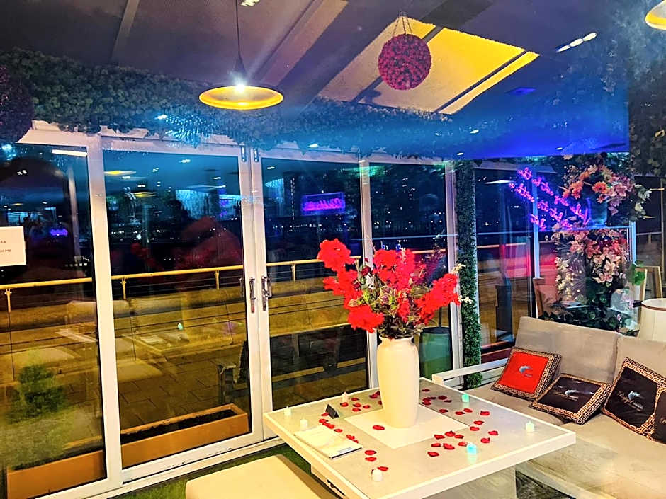 Rafayel Hotel & Spa