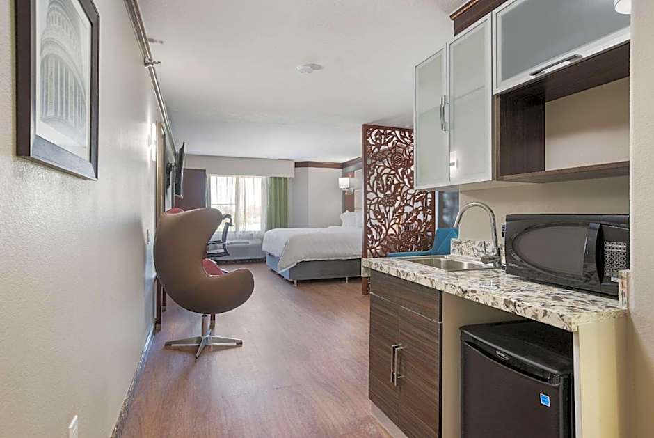 The Leo Collection Detroit, Ascend Hotel Collection