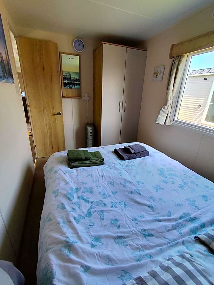 STATIC CARAVAN HOTEL in EDINBURGH