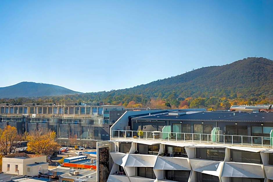 Mantra on Northbourne