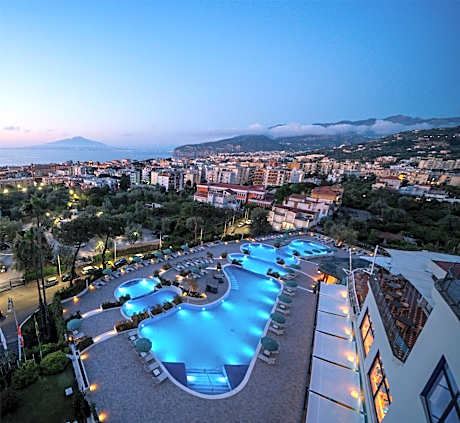 Hilton Sorrento Palace