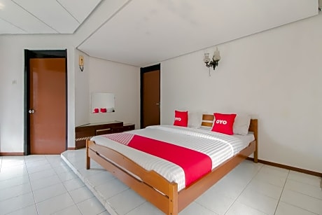 OYO 1996 Koneng Hotel