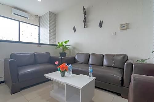 RedLiving Apartemen Tamansari Panoramic - Narel