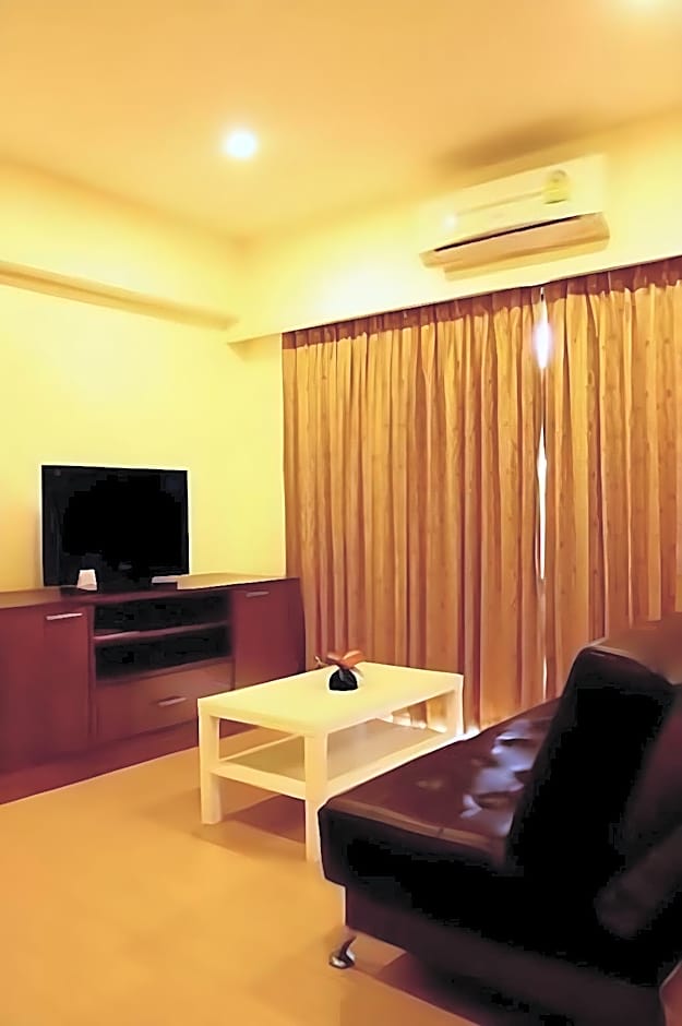 The Icon Place at Nurn Plub Wan