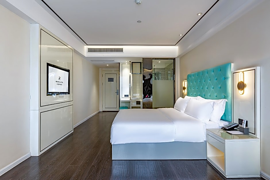 Rezen Anmei Hotel Guanyinqiao Metro Station