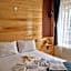 ABANT DORT MEVSİM KONAĞI HOSTEL
