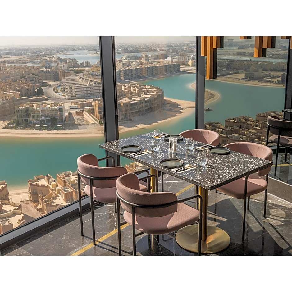 The House Hotel Al Khiran