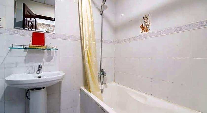 Tan Hoang Long Hotel Nguyen Van Cu