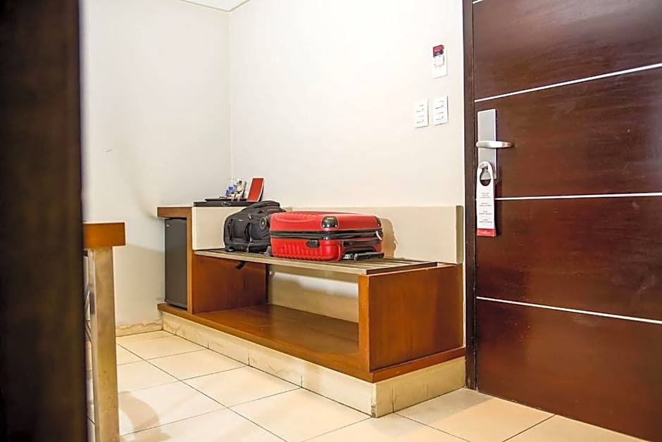 Amerian Tucuman Apart & Suites