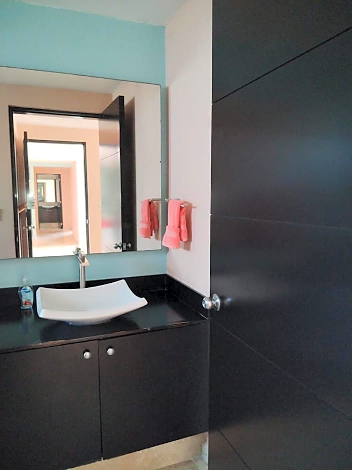 Perfectly located spacious apartment with 2 balconies