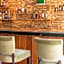 Oak Ray Regency Hotel