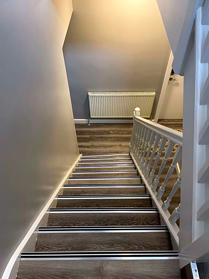 Grays Accommodation B&B