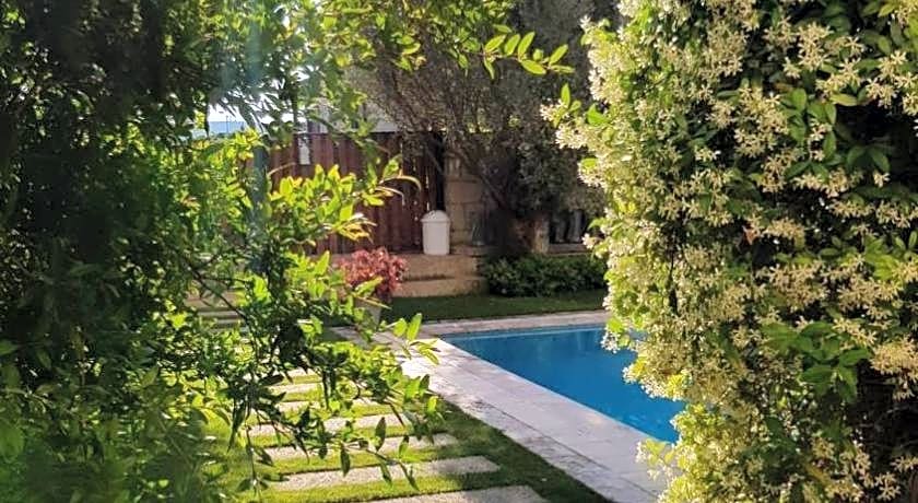 Peremere Alaçati Otel