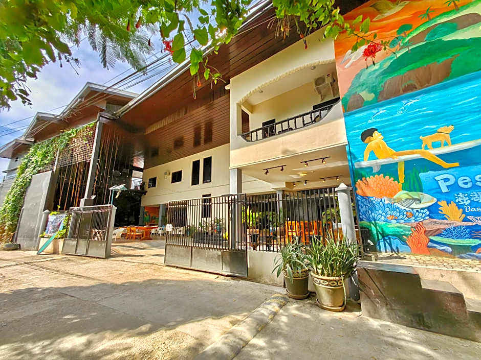 Pescadores Suites Moalboal