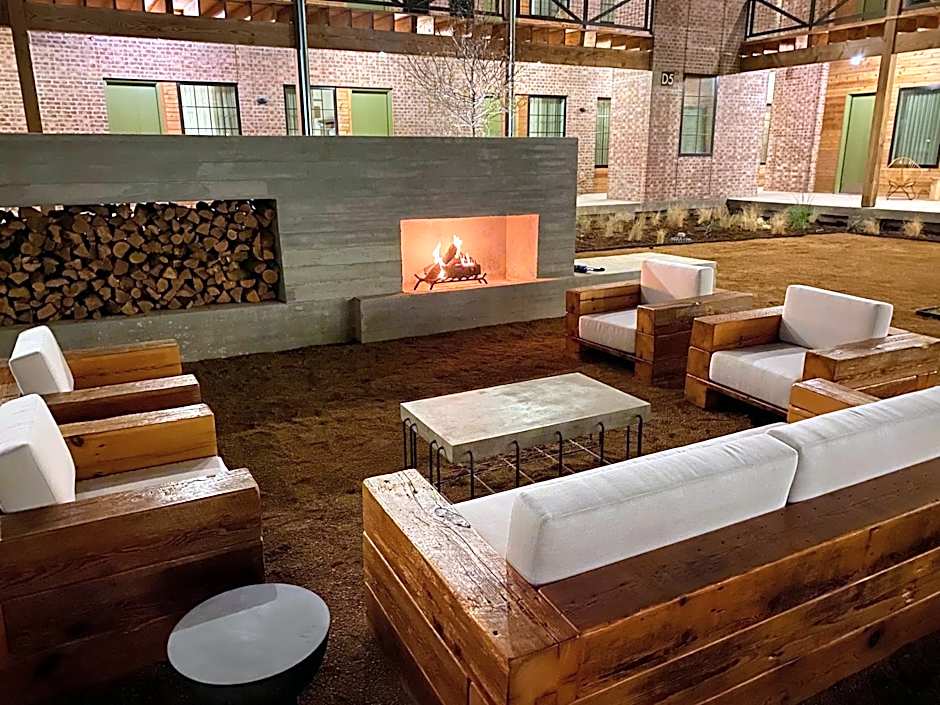 Cotton Court Hotel, by Valencia Hotel Collection