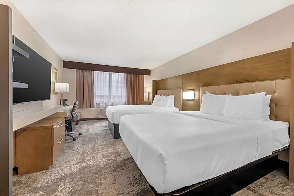 Comfort Inn Brooklyn Center
