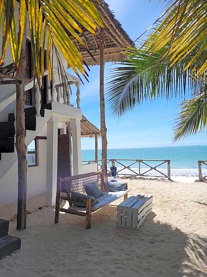 Makuti Beach Bungalows