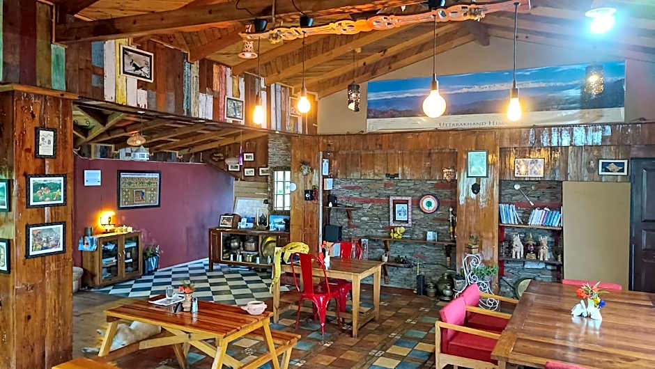 The Oak Trails Eco Lodge