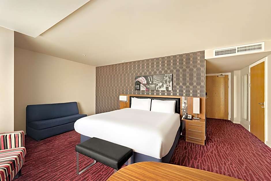 Holiday Inn Manchester-Mediacityuk By IHG