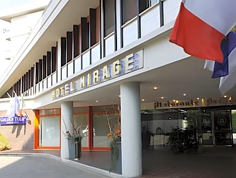 Hotel Mirage
