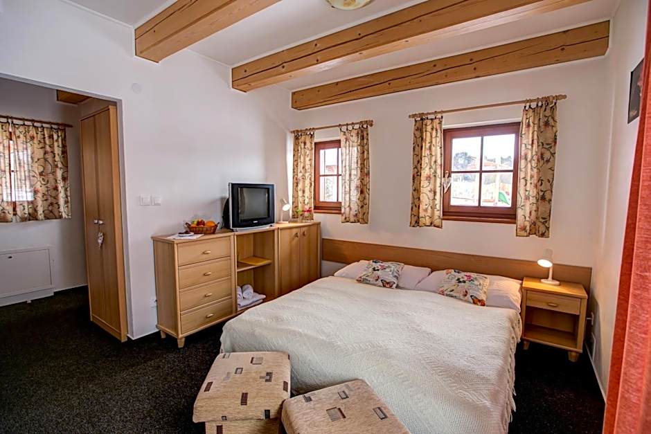 Greta Resort