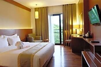 Oak Tree Emerald Hotel & Conventions Semarang