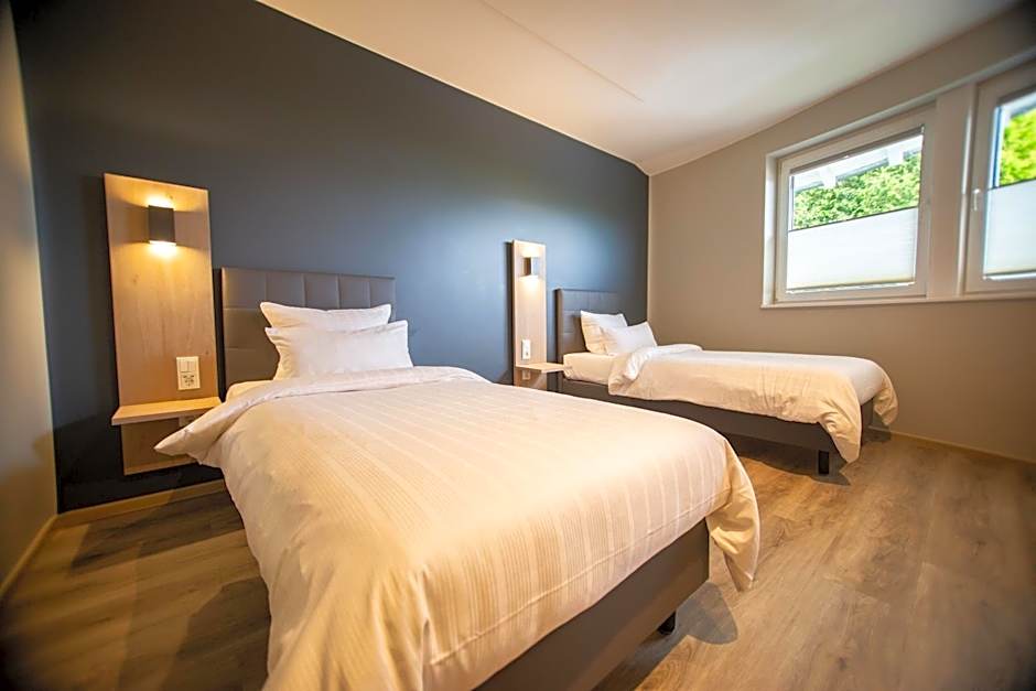 Hotel Circle Inn - Closest to Air Base