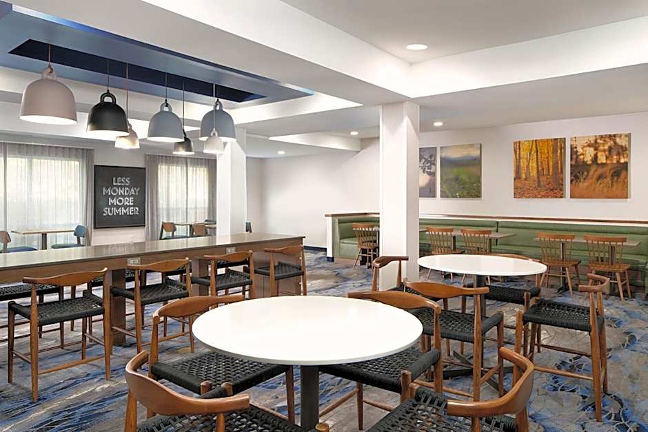 Fairfield Inn & Suites by Marriott Columbia Northeast