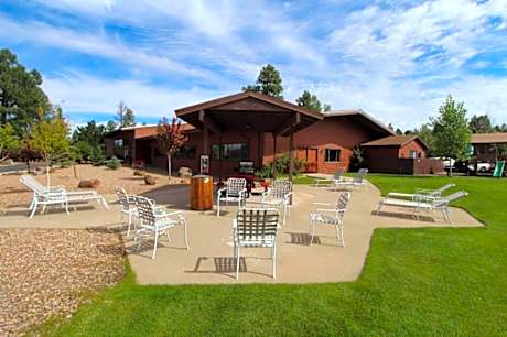 Roundhouse Resort by VRI Resort