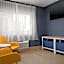 Spark by Hilton Lakewood Denver Southwest