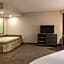 Country Inn & Suites by Radisson, Germantown, WI
