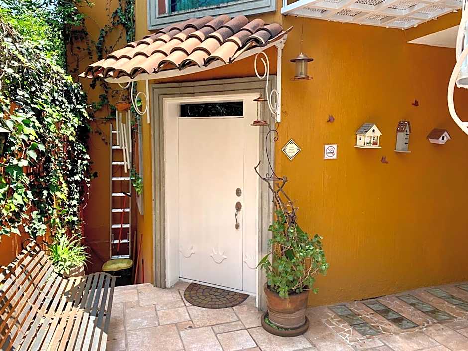 Satya Suites & Portal San Angel Flats