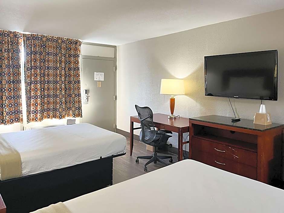 Motel 6 Raleigh, NC - Downtown South