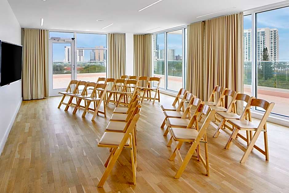 The Sarasota Modern, a Tribute Portfolio Hotel